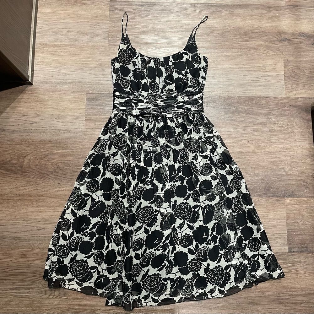 ANNA SUI- Midi Silk Garden Party Anthropologie A Line Dress Size 2